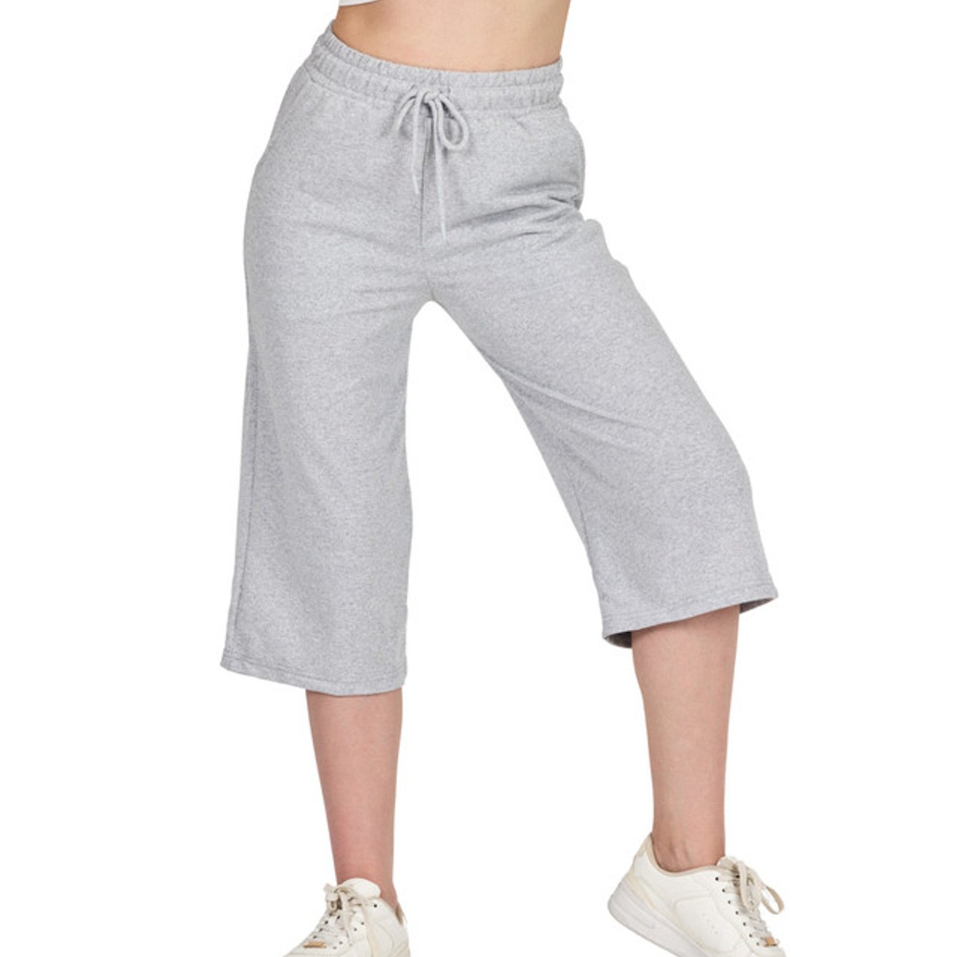 Image of Women's 3/4 Jogging Pants - Capri Sports Shorts, Women's Shorts Capri Shorts, Bermuda Training Pants (dark Grey, Xl)