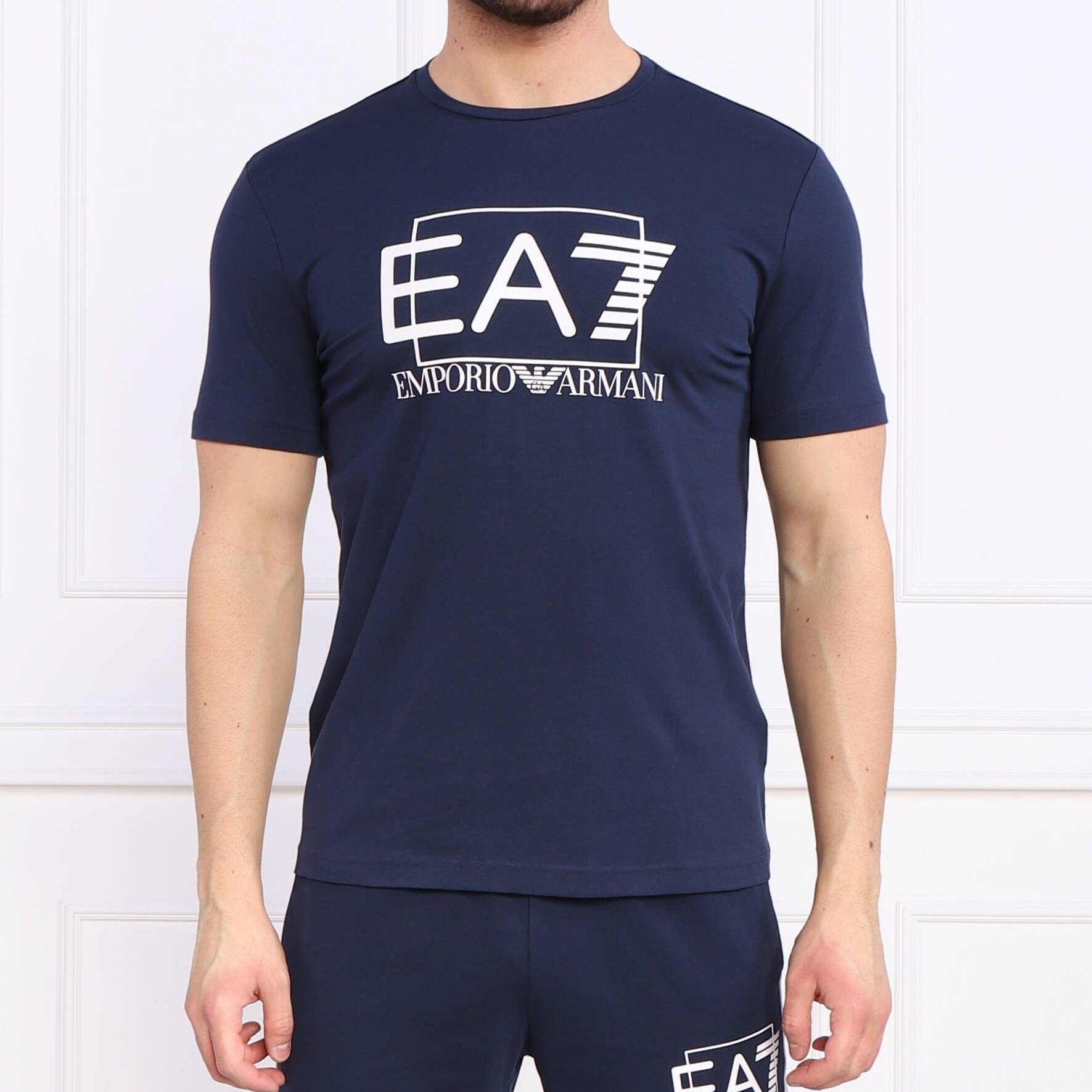 Image of Men's Emporio Armani Blue T-shirt