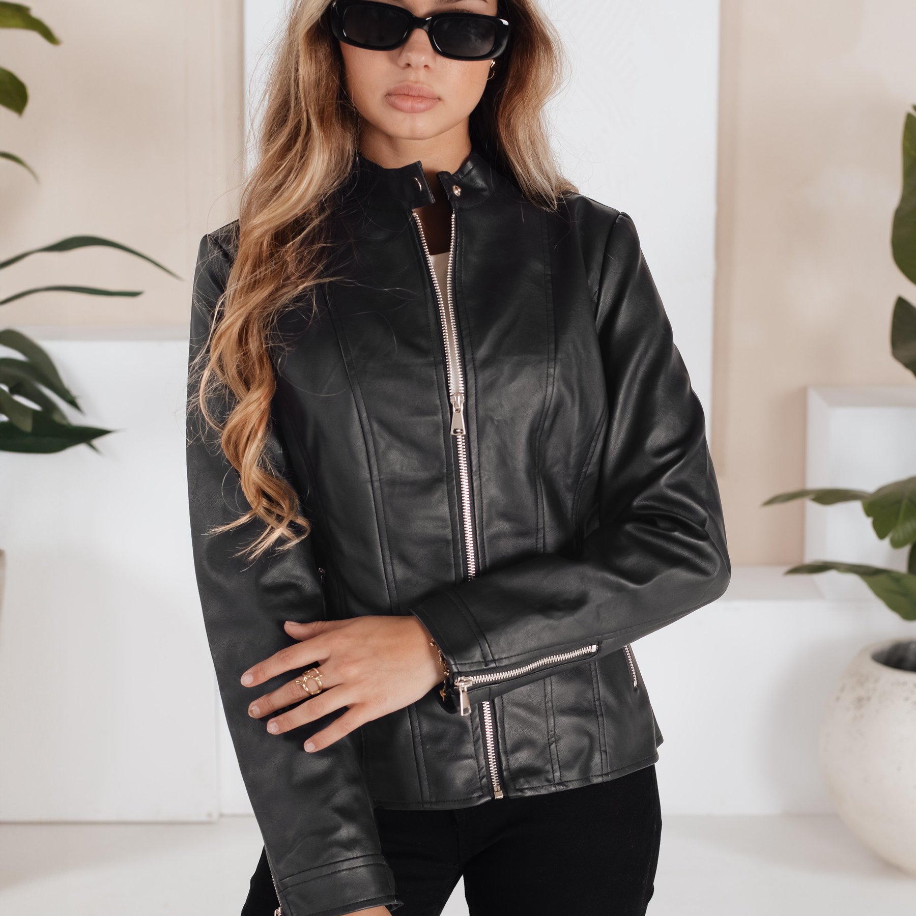 Women's Faux Leather Jacket, Stylish Motorcycle Jacket With Lining, Elegant Zip-up Jacket With A Collar, Pockets, And Adjustable Sleeves – A Fashionable Everyday Jacket For Spring And Autumn, 5202