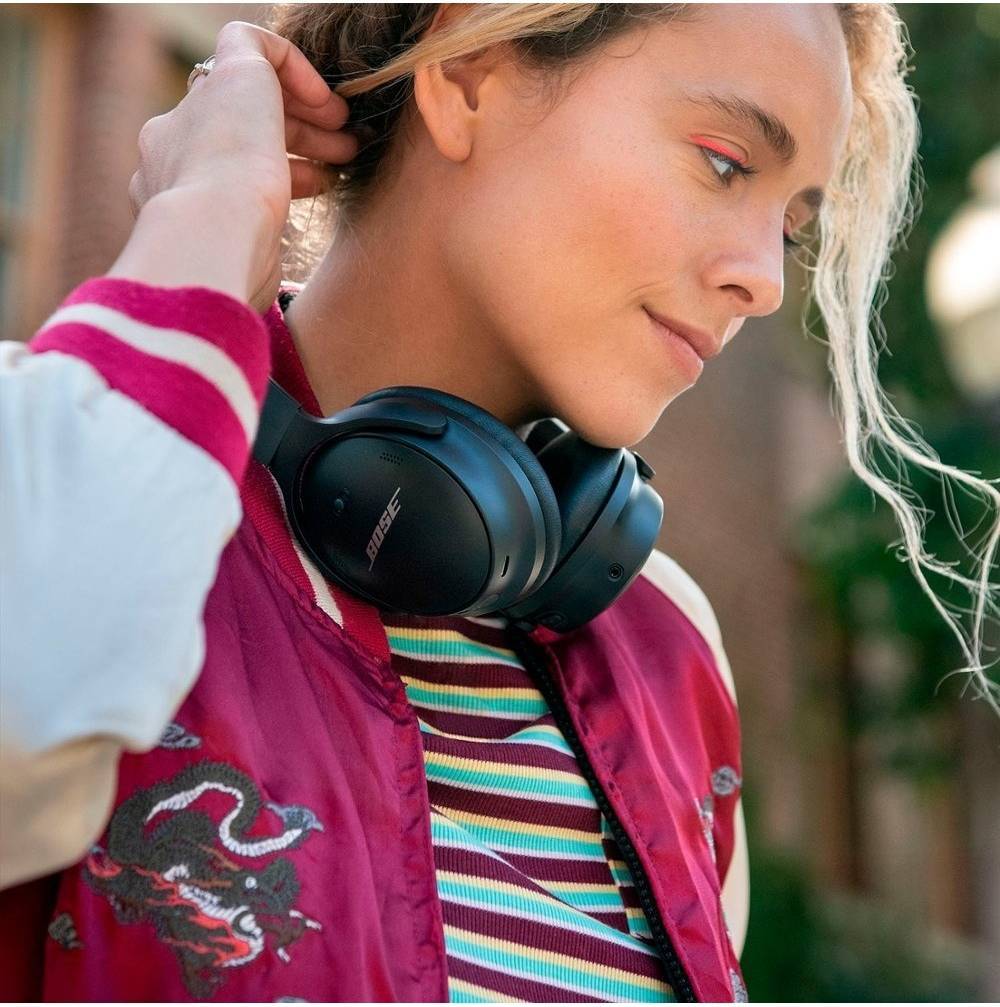 45 anc wireless headphones     bt 5   to 24 hrs     for pairing to 2 devices volume   active custom eq black Product details 2