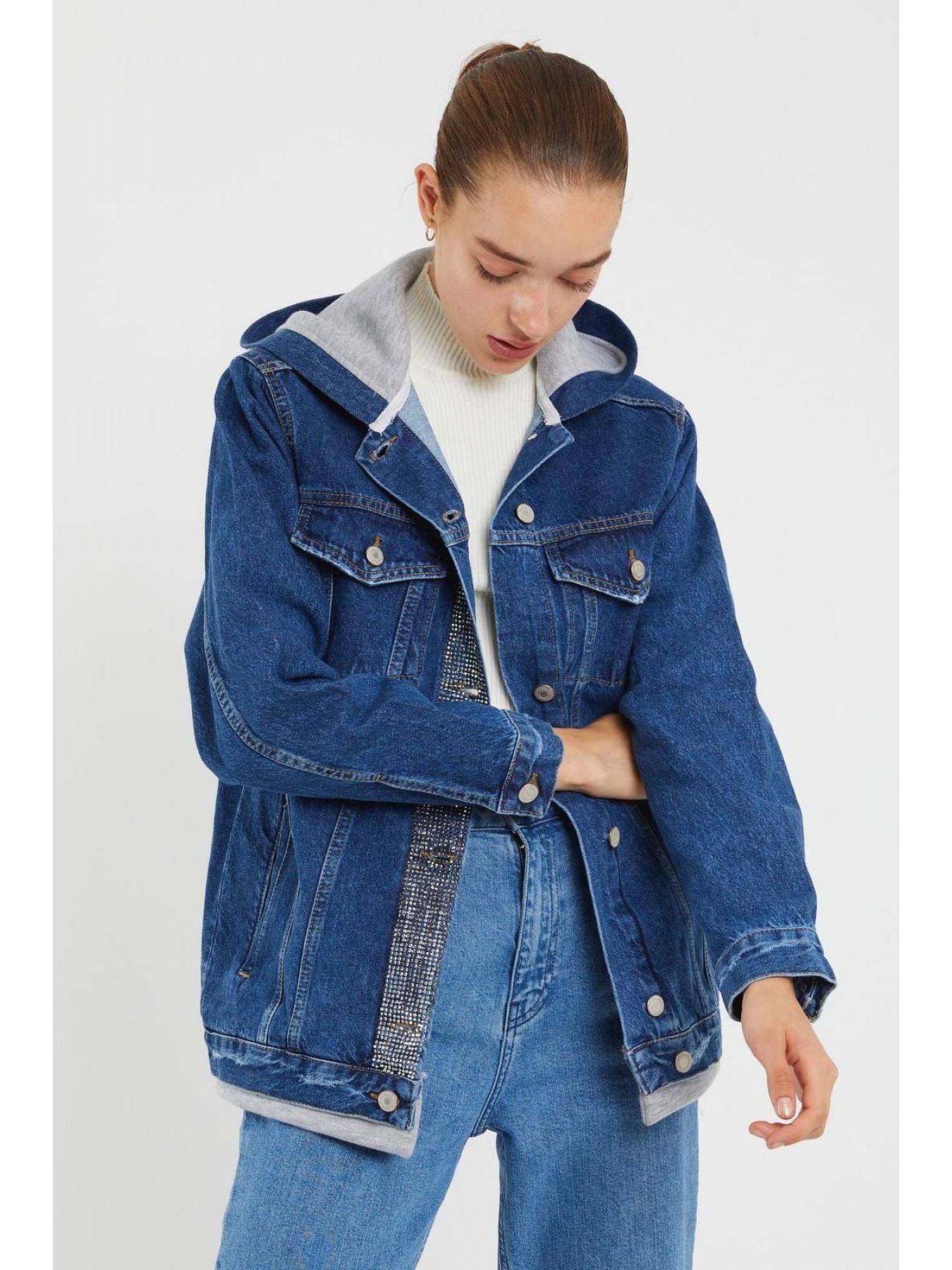 Kadın Oversize Taşlı Kapşonlu Kırmızı Kot Mont