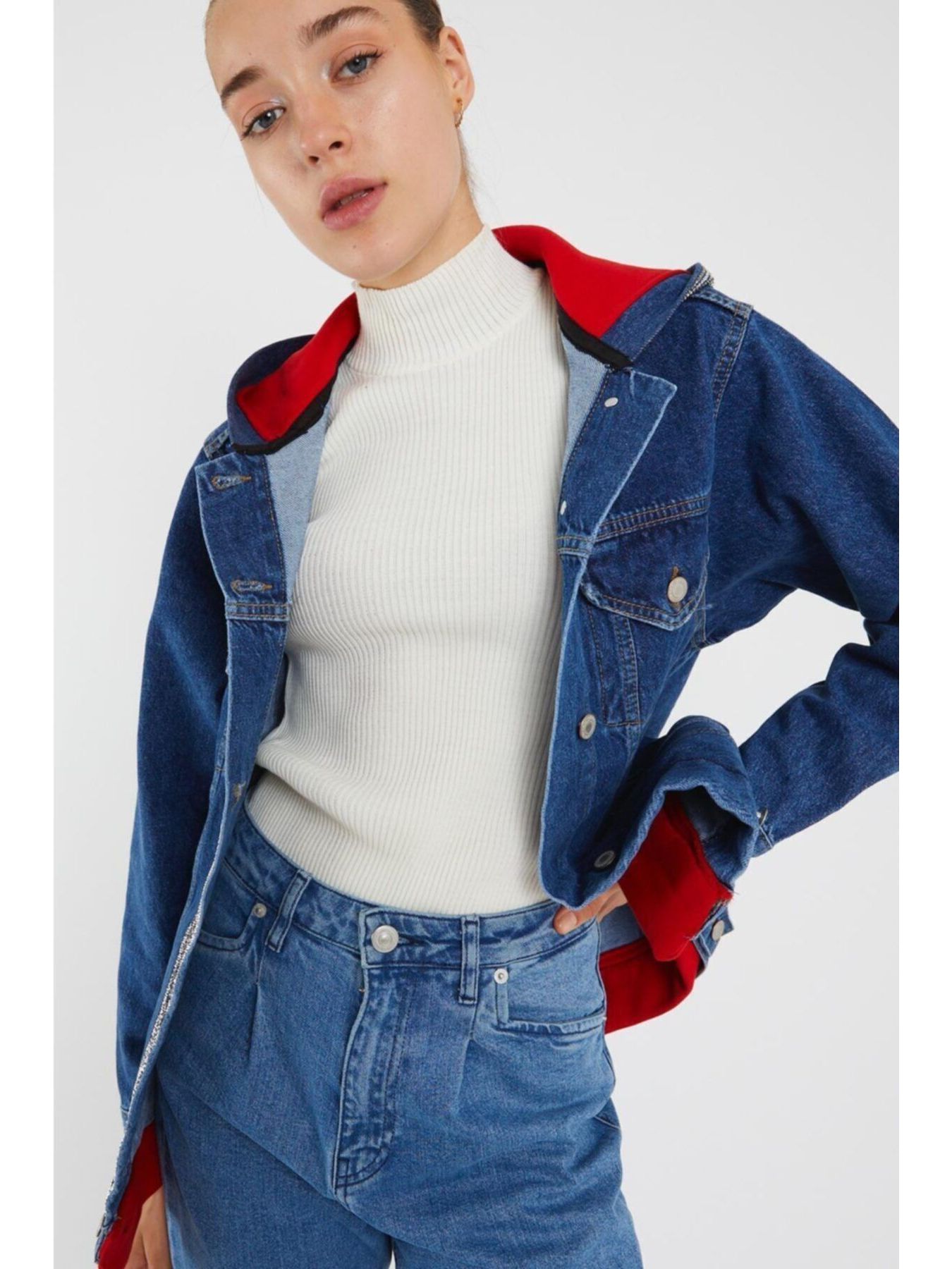 Kadın Oversize Taşlı Kapşonlu Kırmızı Kot Mont