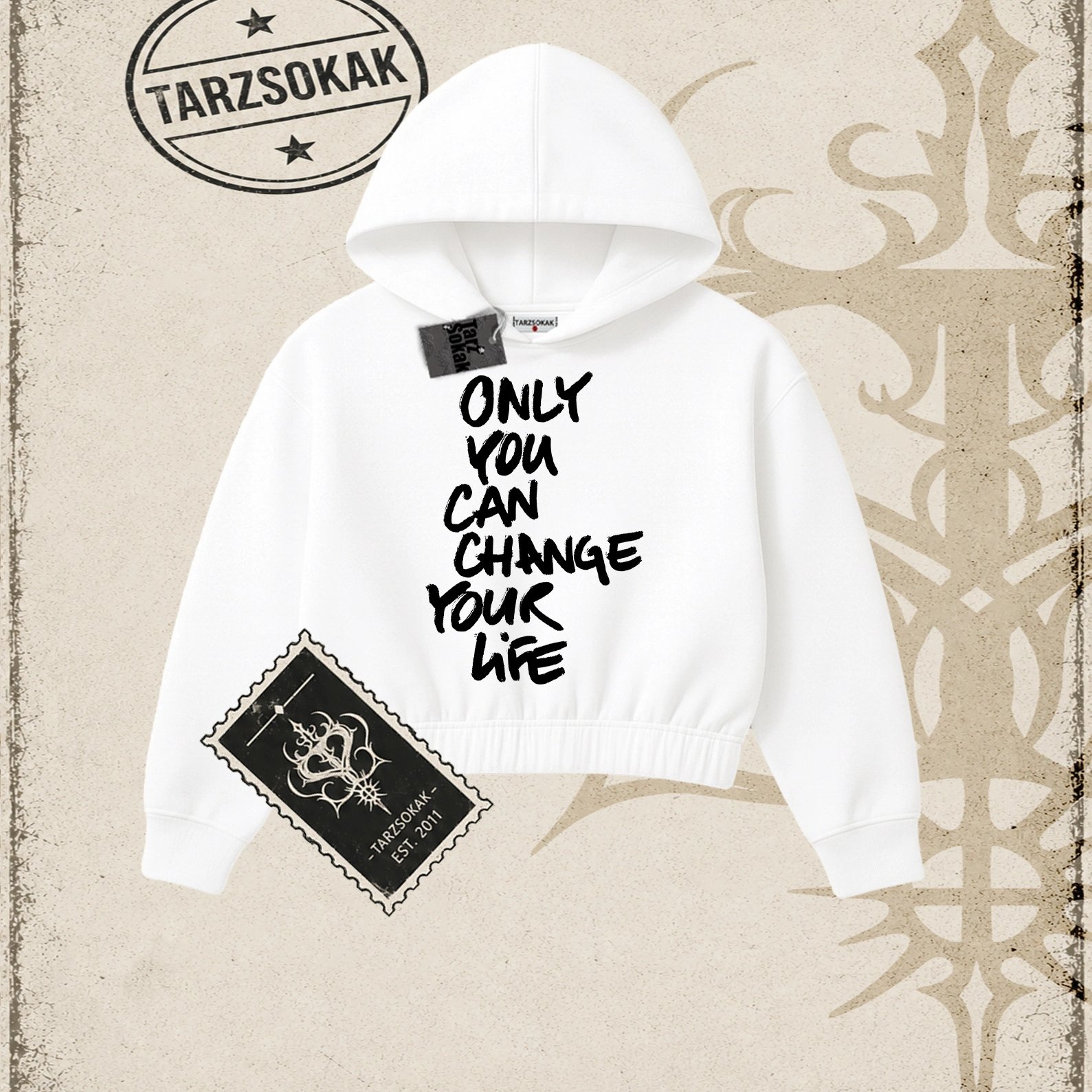 Gotik & Grunge SOKAK GİYİMİ YALNIZCA SEN HAYATINI DEĞİŞTİREBİLİRSİN Kısa Kesim Kapüşonlu Sweatshirt: retailer-supplied image